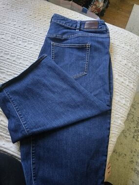 Plus Size Lands' End indigo blue denim jean Shorts - Knee Length